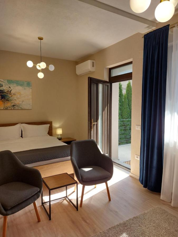 Mandarin Premium Apartments Targu-Mures Bagian luar foto