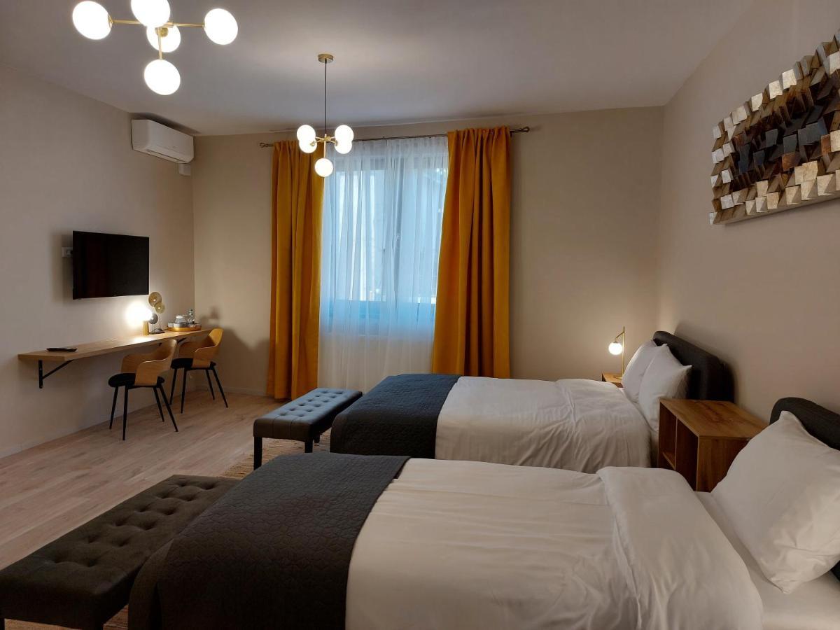 Mandarin Premium Apartments Targu-Mures Bagian luar foto