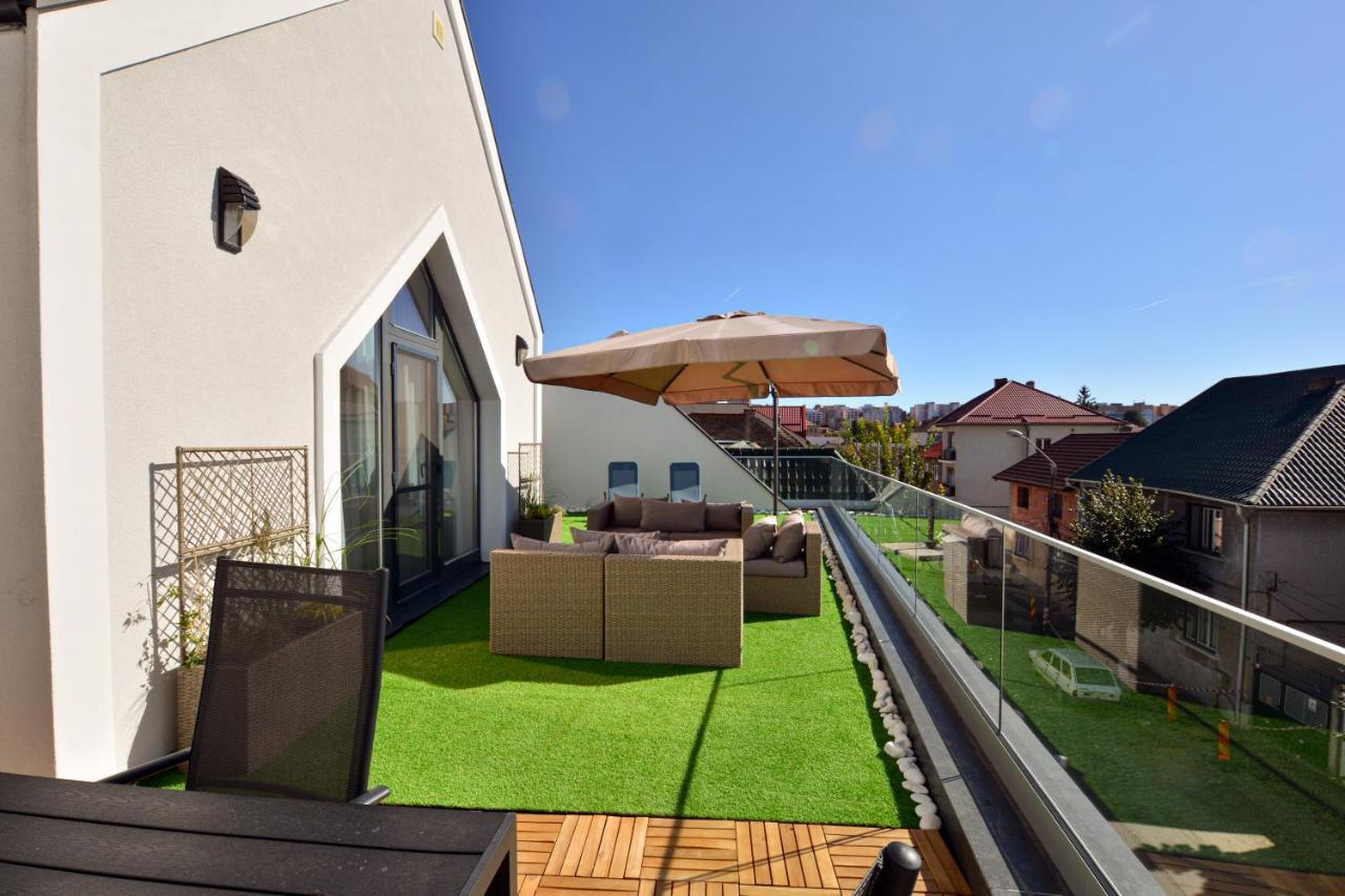 Mandarin Premium Apartments Targu-Mures Bagian luar foto