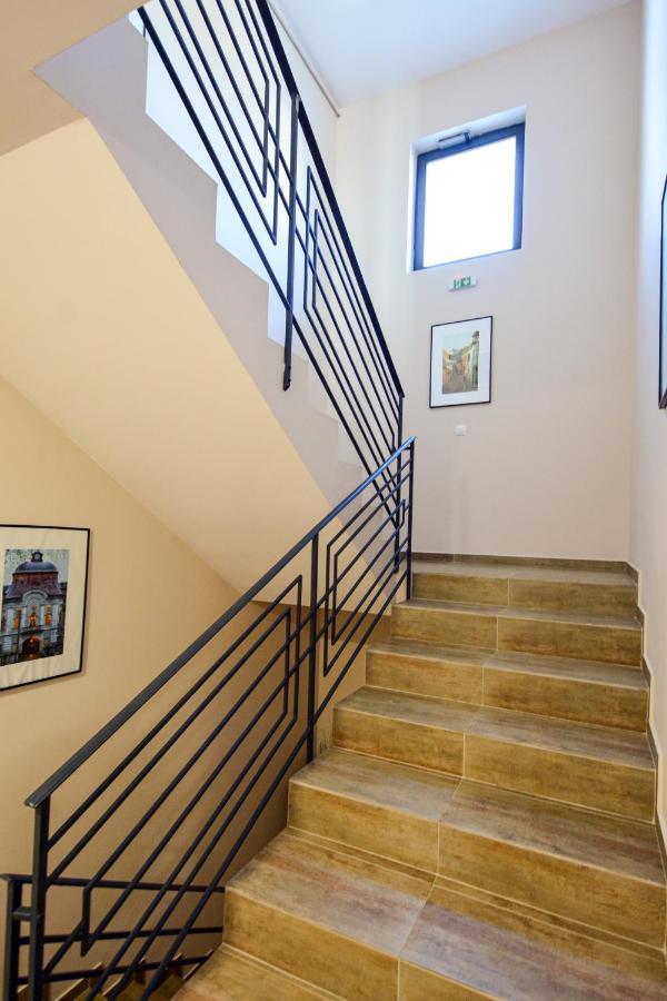Mandarin Premium Apartments Targu-Mures Bagian luar foto